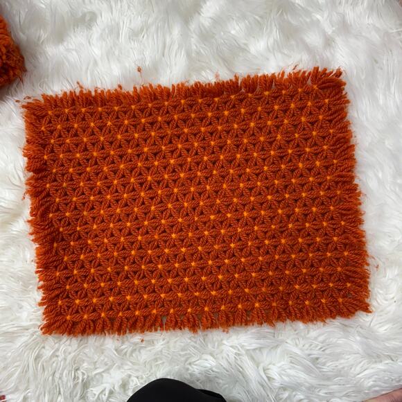 Vintage MCM Mid Century Handmade Daisy Loom Orange Placemats Set of (5) - Picture 5 of 5